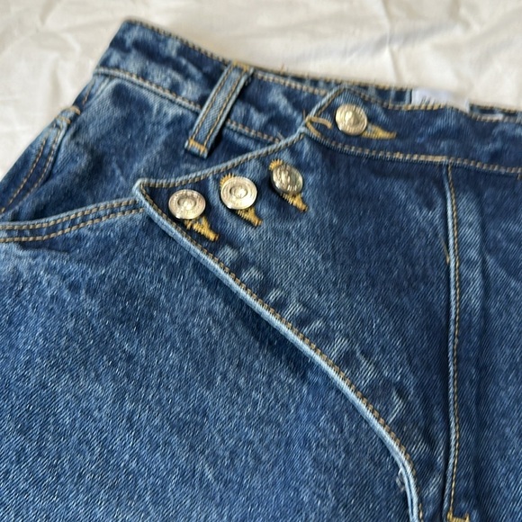PRINCESS POLLY |Asymmetric Button Fly Mom Jeans Size 8 - Picture 4 of 6